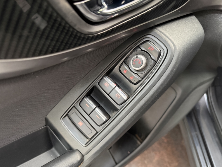 Subaru Xv New Dynamic Awd Cvt 2.0i 2018  Usado en Grass & Arueste