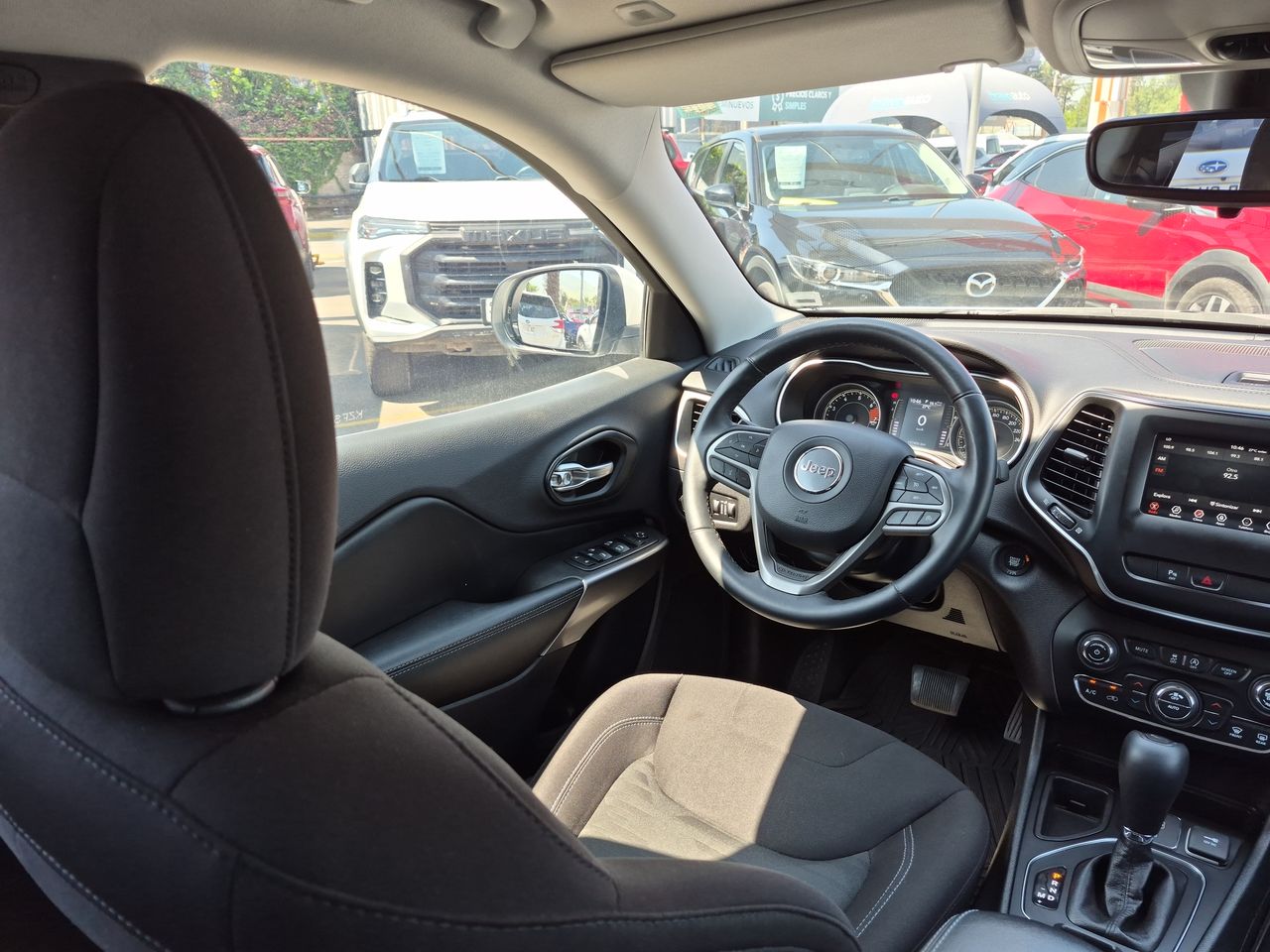 JEEP CHEROKEE CHEROKEE LONGITUDE 2.4 AUT - 2019