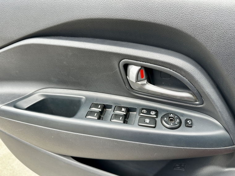 Kia Rio 5 Rio 5 C Ex 1.4l 6at Ci Full - 2080 2014 Usado en Rosselot Usados