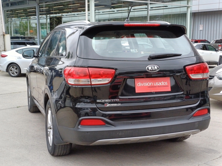 Kia Sorento New Sorento Ex 2.4l Gsl 6mt 4x2 Se - 1586 2015 Usado en Rosselot Usados