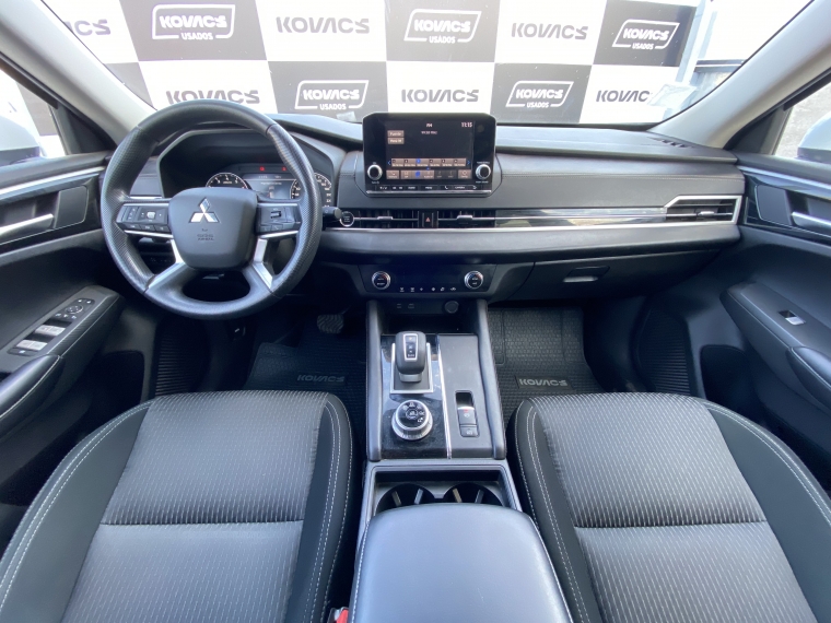 Mitsubishi Outlander 2.0 At 4x2 2022 Usado  Usado en Kovacs Usados