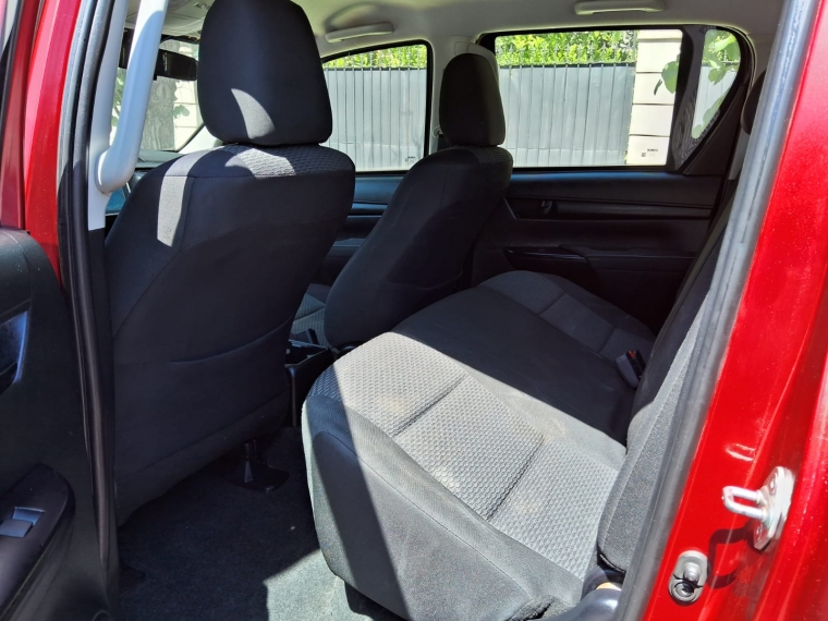 Toyota Hilux Dx 4x4 2.4 2024  Usado en GT Autos