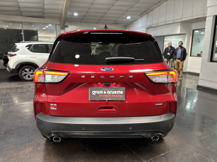 Ford Escape Se Hybrido 2.5l Aut 2023  Usado en Grass & Arueste
