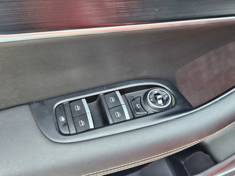 Chery Tiggo 8 Tiggo 8 1.5 Aut 2023 Usado en Rosselot Usados