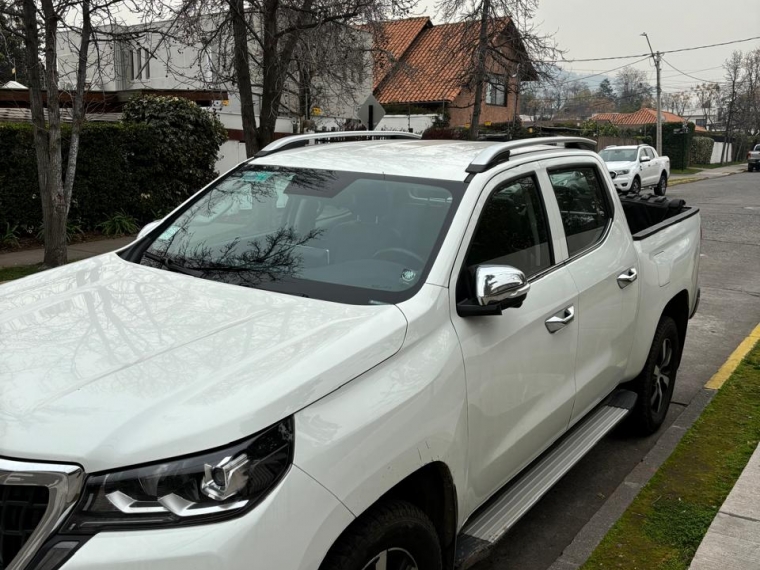 Peugeot Landtrek 4x4 2.4 Aut 2022  Usado en GT Autos