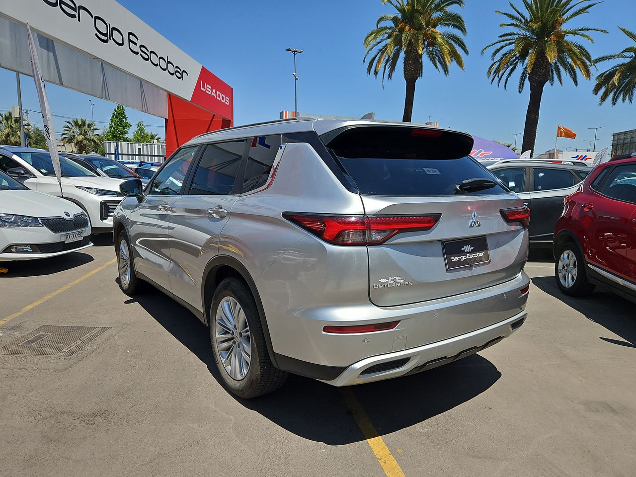 Mitsubishi New outlander New Outlander Glx 2.5 Aut 2024 Usado en Usados de Primera - Sergio Escobar