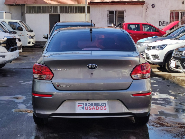 Kia Soluto Soluto Ex 1.4l 5mt Ac - 2235 2021 Usado en Rosselot Usados