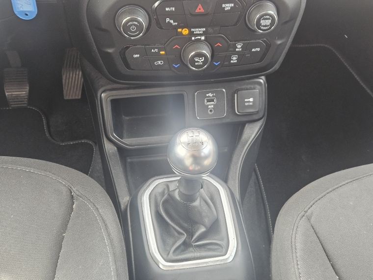 Jeep Renegade Renegade Sport 1.8 2023 Usado en Rosselot Usados