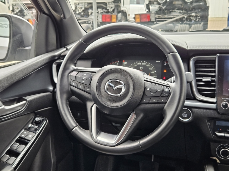 Mazda Bt-50 — foto 8 de 19