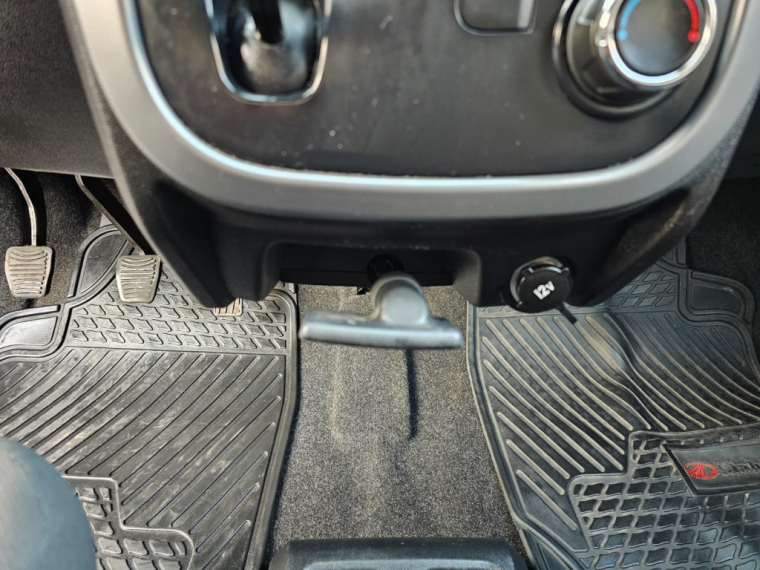 Mahindra Kuv100 Kuv 100 Hatch Back 1.2 2019 Usado  Usado en Webautos.cl