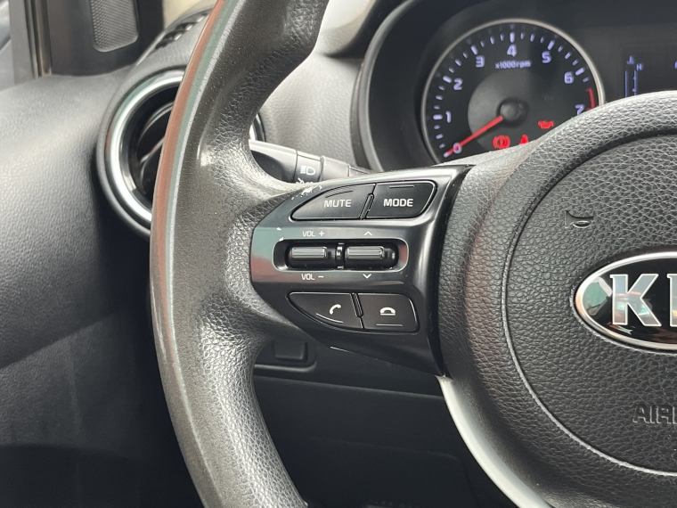 Kia Soluto Soluto Lx 1.4 2021 Usado en Rosselot Usados