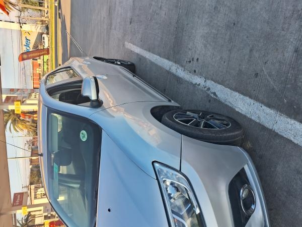 Renault Symbol 1.6 2018 Usado  Usado en Webautos.cl