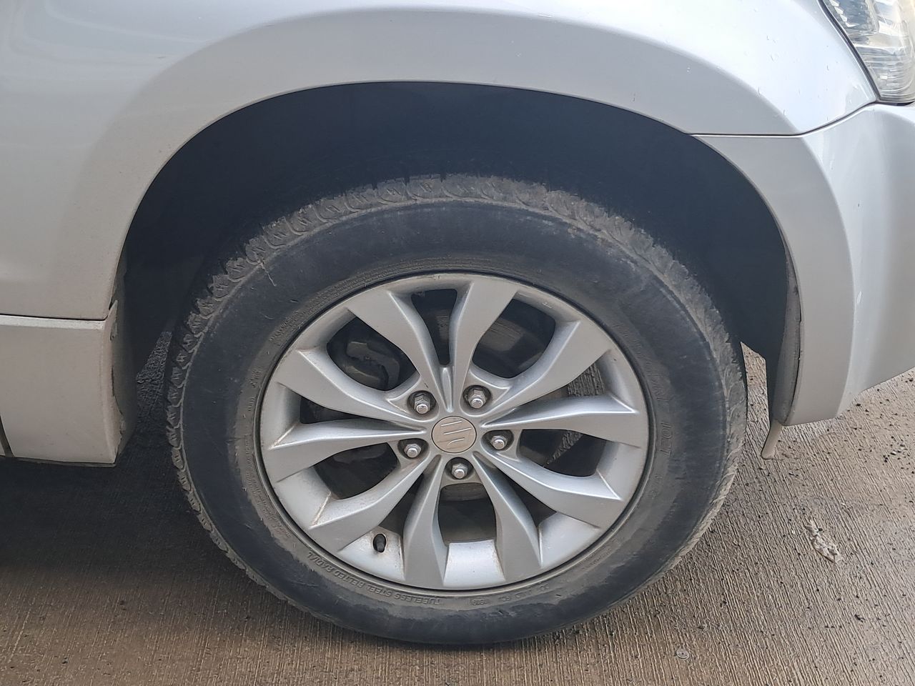 Suzuki Grand nomade Gran Nomade Glx Sport 2.4 2016 Usado  Usado en Webautos.cl