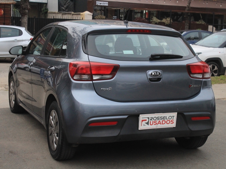 Kia Rio 5 Rio 5 Hatch Back 1.4 2020 Usado en Rosselot Usados