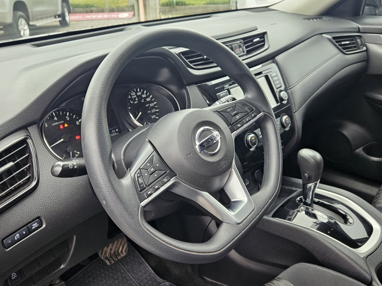 Nissan X-trail 2.5 Sense At 2022 Usado  Usado en Kovacs Usados