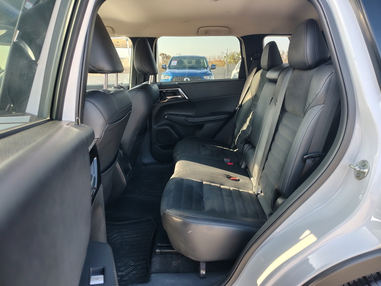 Mitsubishi Outlander New Outlander 4x2 At Glx 2.5 Mn Euro 6b 2024 Usado en Rosselot Usados