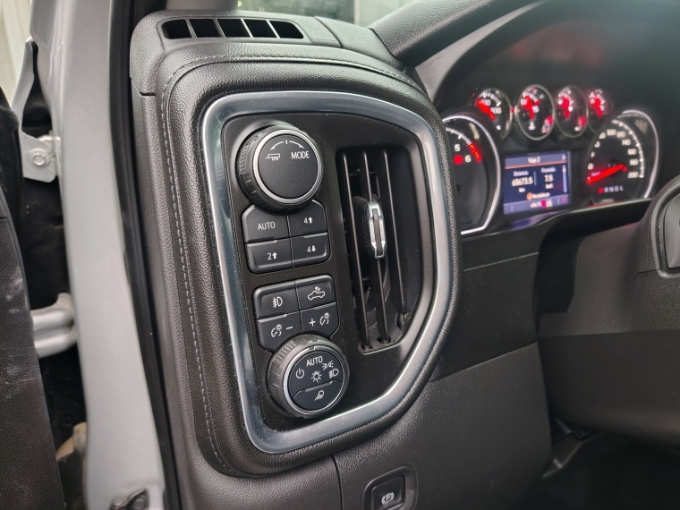 Chevrolet Silverado 5.3  Lt Tb 2020 Usado  Usado en Kovacs Usados