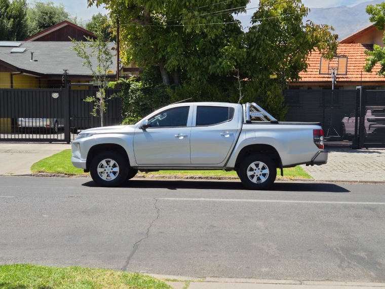 Mitsubishi L200 L200 2.4 Td Katana Cd Cr. 2023 Usado en Autoadvice Autos Usados Mitsubishi L200 L200 2.4 Td Katana Cd Cr. 2023 Usado en Autoadvice Autos Usados