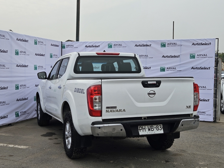 Nissan Np300 Xe 2.3 Mt  Ac  2021 Usado  Usado en Autoselect Usados