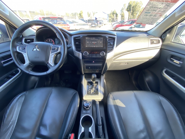 Mitsubishi L200 L200 Dakar Hp Dcab 4x4 2.4 Aut 2023 Usado en Rosselot Usados