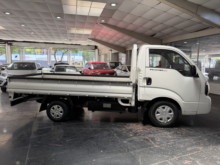 Kia Frontier Lx 2.5 P/up 6mt 2022  Usado en Grass & Arueste
