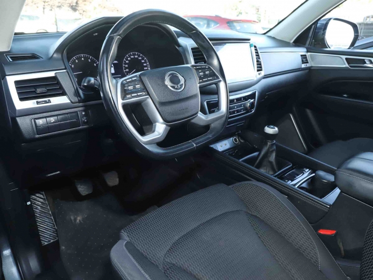 Ssangyong Rexton New  Lx 2.0 T 6mt 2wd 6ab 2023 Usado  Usado en Webautos.cl