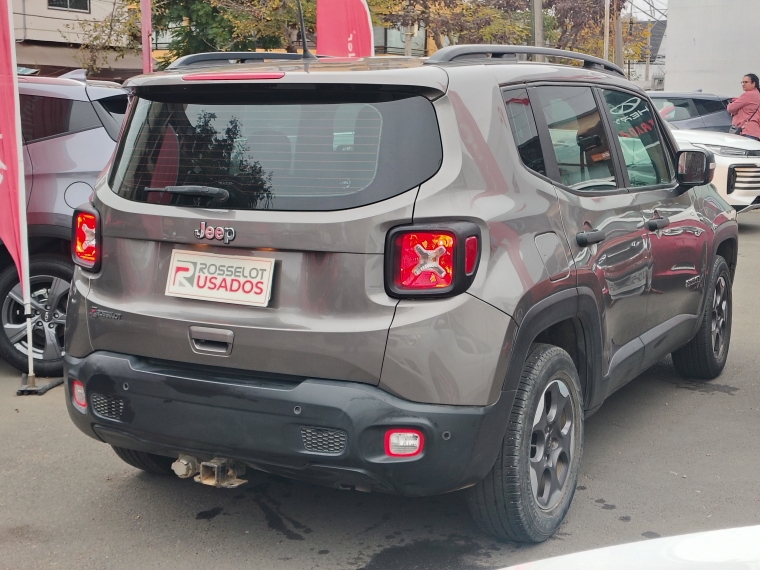 Jeep Renegade Renegade 1.8 2022 Usado en Rosselot Usados