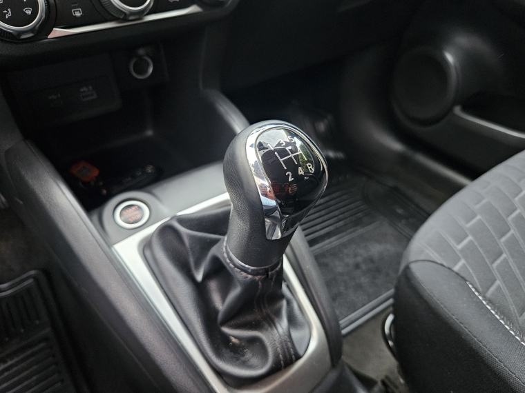Nissan Kicks 1.6 Advance  Mt 2022 Usado  Usado en Kovacs Usados