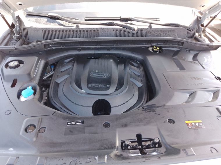 Geely Azkarra 1.5t Luxury 4x4 Dct 7at 5p 2024 Usado Usado en Webautos.cl Geely Azkarra 1.5t Luxury 4x4 Dct 7at 5p 2024 Usado Usado en Webautos.cl