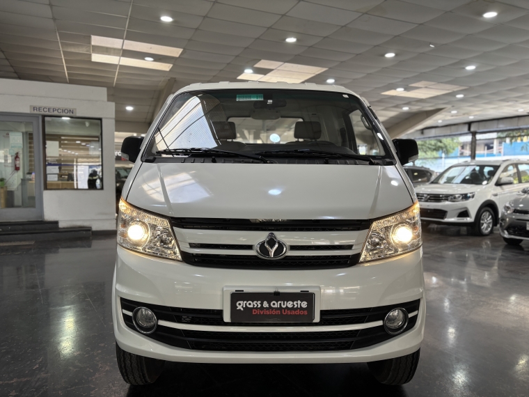 Kyc X5 1.5l C/simple 5mt Ac 2021  Usado en Grass & Arueste