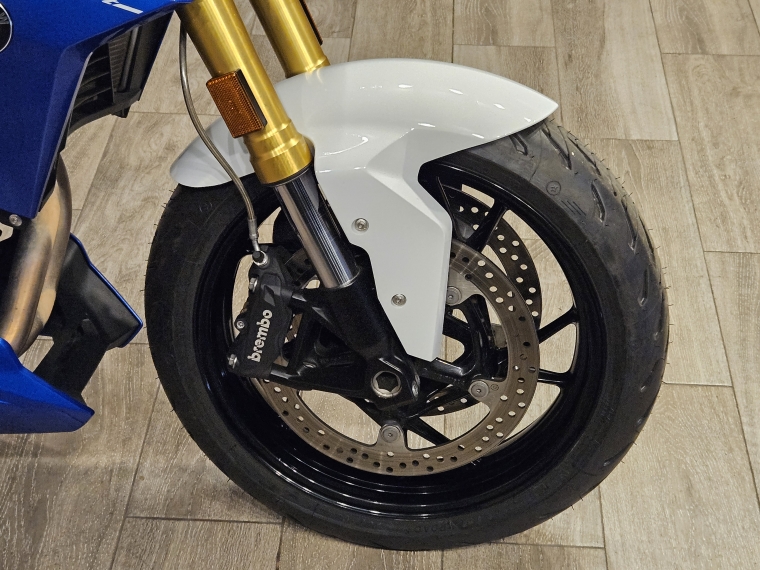 Bmw F 900 r . 2023 Usado en BMW Premium Selection