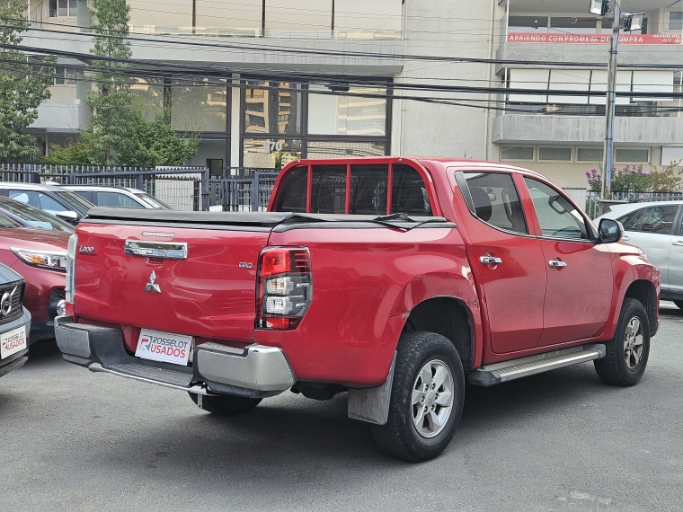 Mitsubishi L200 L200 D/c 2.4 Katana Cr 4x2 Mt Special Pack 2021 Usado en Rosselot Usados