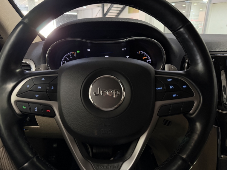 Jeep Grand cherokee Limited 4x4 3.6 Aut 2022  Usado en Grass & Arueste
