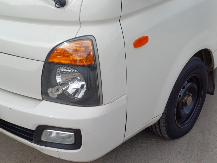 Hyundai Porter Porter Std Td Ps 2.5 2016 Usado en Rosselot Usados