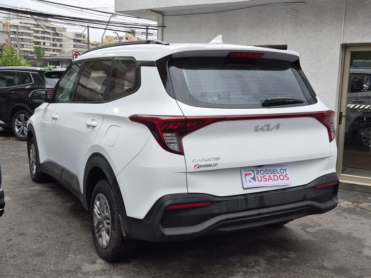 Kia Carens Carens Lx 1.5l 6mt 7p - 2222 2023 Usado en Rosselot Usados