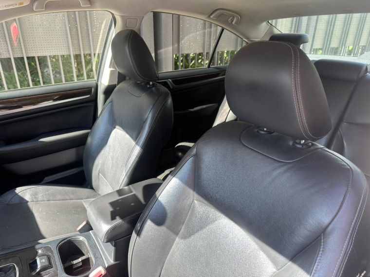 Subaru Legacy  2.5i Awd Premium  2016 Usado en Autoadvice Autos Usados