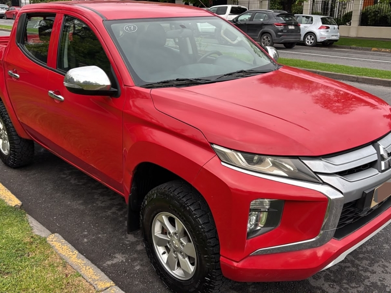 Mitsubishi L200 Katana Crt 4X4 2.4Cc — foto 5 de 13