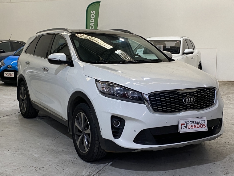 Kia Sorento New Sorento C Ex 2.2l Dsl 8at 2wd Special Pack 4x2 - 2048 2020 Usado en Rosselot Usados