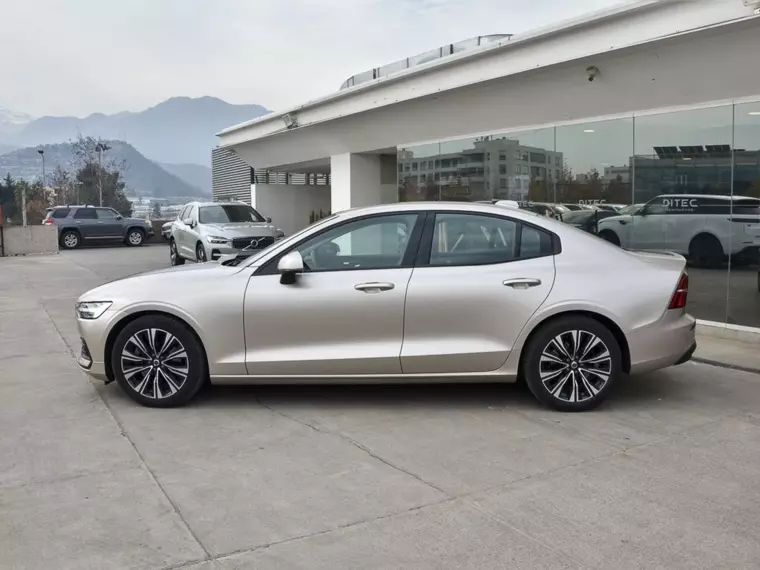Volvo S60 B4 2023 Usado  Usado en BMW Premium Selection
