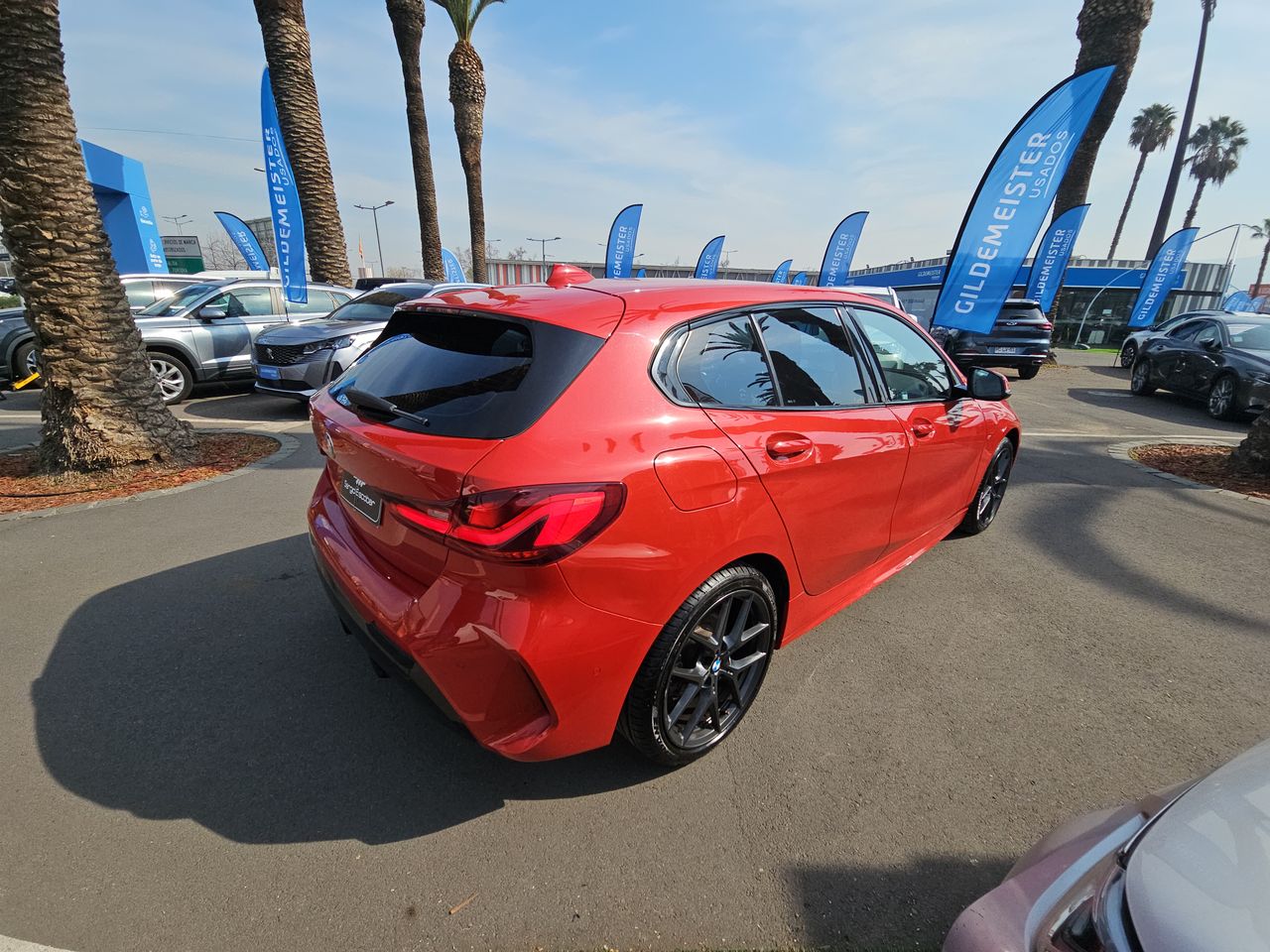 Bmw 118i 118i Hatchback 1.5 Aut 2023 Usado en Usados de Primera - Sergio Escobar