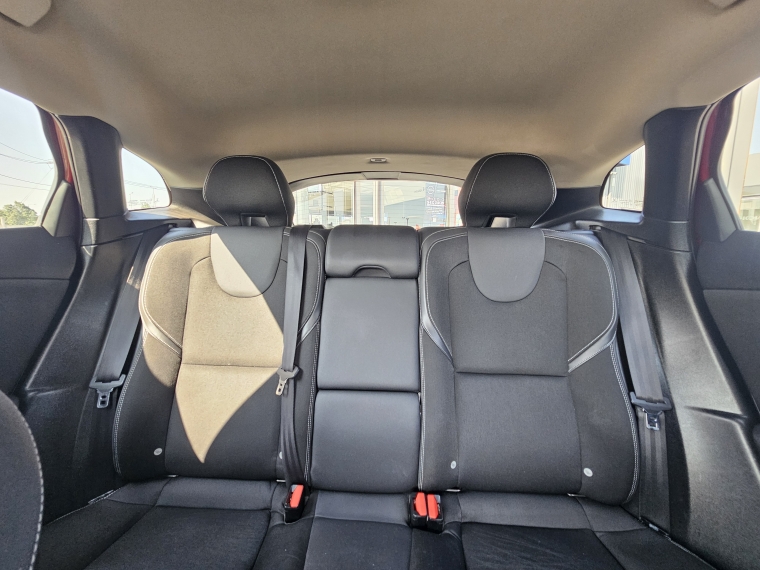 Volvo V40 D2 At Diesel 1.6 2014 Usado  Usado en Kovacs Usados