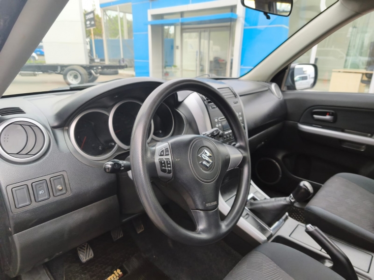Suzuki Grand nomade 2.4 Glx Se Mt 4x2 2016 Usado Usado en Webautos.cl Suzuki Grand nomade 2.4 Glx Se Mt 4x2 2016 Usado Usado en Webautos.cl