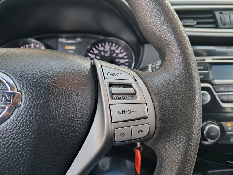 Nissan Qashqai 2.0 Sense Ac Mt 4x2 2017 Usado  Usado en Kovacs Usados
