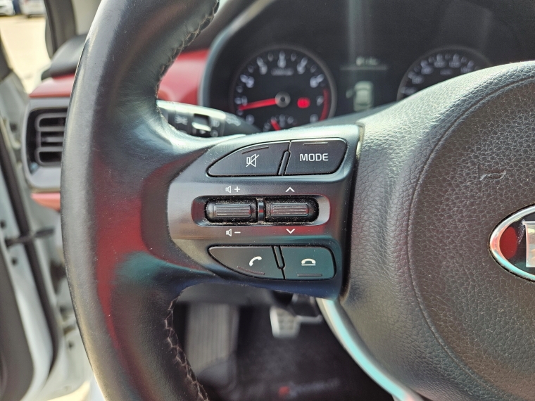 Kia Rio 5 Rio 5 Sport 1.6 2021 Usado en Rosselot Usados