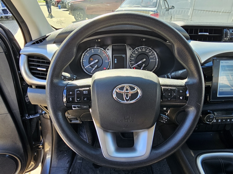 Toyota Hilux 2.4 Mt 2023 Usado  Usado en Kovacs Usados