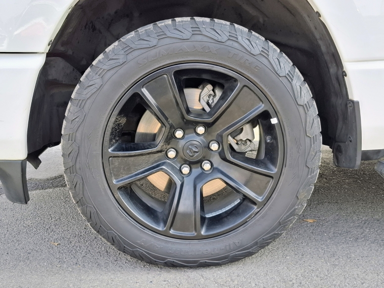 Ram 1500 New Ram 1500 Crew Cab Big Horn 3.6l E-torque Euro 6c 2021 Usado en Rosselot Usados