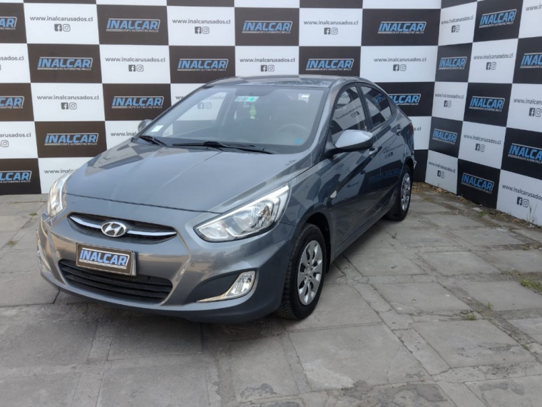 HYUNDAI ACCENT MT 2017