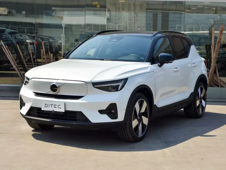 Volvo Xc40 2.0 T5 Hybrid At 4x4 Hibrido 2024 Usado Usado en BMW Premium Selection Volvo Xc40 2.0 T5 Hybrid At 4x4 Hibrido 2024 Usado Usado en BMW Premium Selection