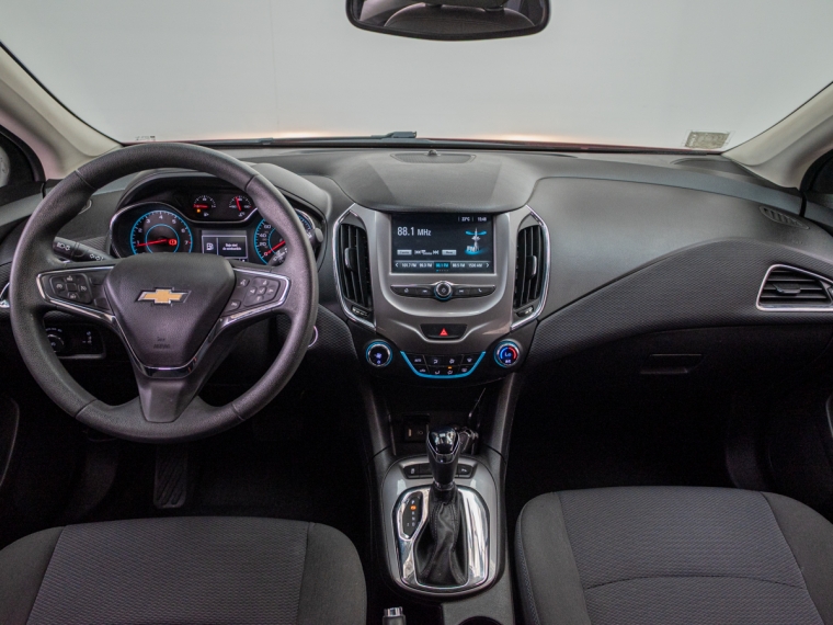 Chevrolet Cruze Lt Hb 1.4 2018 Usado  Usado en Webautos.cl