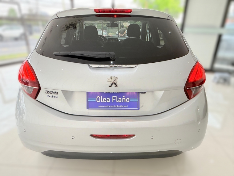 Peugeot 208 Allure Hdi 1.6 2017 Usado en Automotriz Olea Flaño